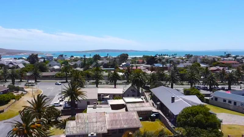 4 Bedroom Property for Sale in Middedorp Western Cape